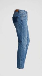 L'Essentiel Denim : Jean Droit Bleu Intemporel – Image 3