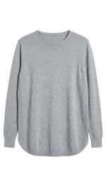 Élégance Texturée : Le Pull Gris Essentiel