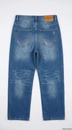 Riviera : Le Jeans Décontracté Chic – Image 2