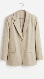 Blazer femme structuré beige à rayures verticales fines avec fermeture à un bouton