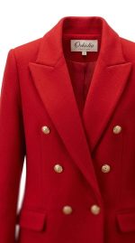 Rouge Passion : Manteau d'Officier Moderne – Image 4