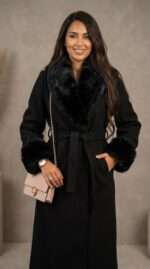 Manteau Long Noir Élégant avec Col et Poignets en Fausse Fourrure – Image 8