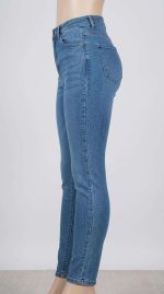 Élégance Denim : Jean Slim Taille Haute – Image 3