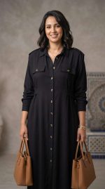 Robe Noire Boutonnée Élégance – Image 4