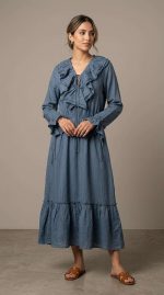 Robe Hatun : L'Élégance Indigo – Image 4