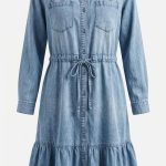 Élégance Décontractée : La Robe en Jean Volants