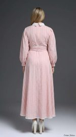 Élégance Rosée : La Robe d'un Rêve – Image 2