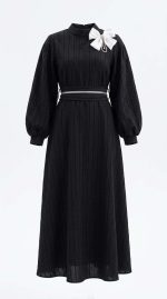 Robe Pablo : L'Élégance Intemporelle