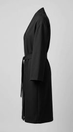Robe Kimono Noire Intemporelle – Image 3