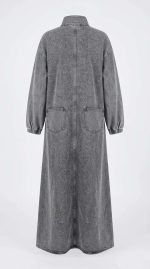 Élégance Décontractée : Robe Jean Noire Texturée – Image 2
