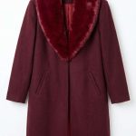 Élégance Borgogne : Manteau en Laine et Fourrure