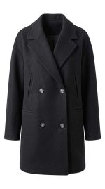 Manteau court noir élégant pour femme avec fermeture croisée, coupe structurée, vue de face sur fond neutre.