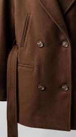 Manteau Court en Laine Chocolat - Élégance Contemporaine – Image 2