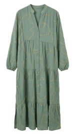 Émeraude Enchantée : Robe Broderie Artisanale