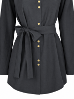 Ensemble femme noir avec chemisier long ceinturé et pantalon large élégant