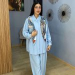 Ensemble Co-ord 2 Pièces Tunique et Pantalon Bleu Ciel avec Foulard Imprimé