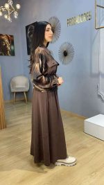Ensemble Jupe Longue et Veste Zippée Imprimée Marron Chocolat – Image 3
