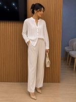 Chemise Blanche Élégante à Broderies Anglaises