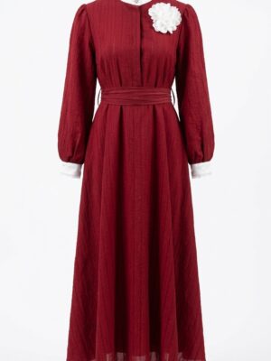Robe bordeaux col blanc fleur face - Orkidia Fashion Nador