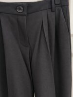 Pantalon Large Femme Noir à Pinces Coupe Fluide Taille Haute | Orkidia Fashion – Image 2
